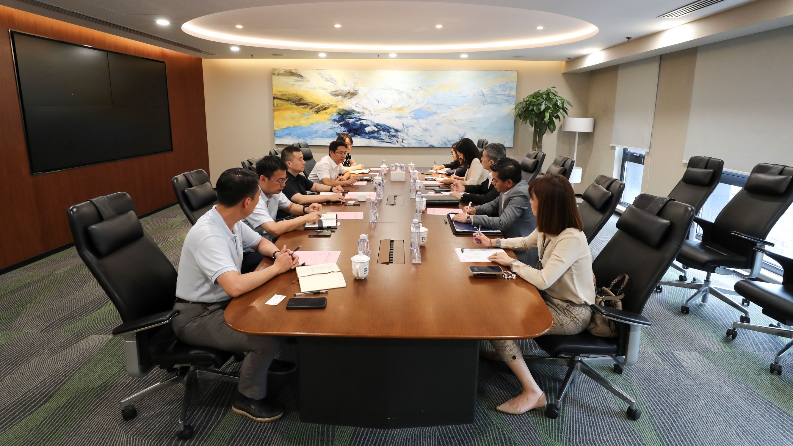 ıչ˫Ӯ | Ͷʱ뿪չҵ